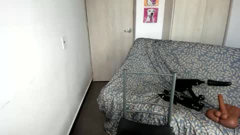 Sara online show from February 2026 09:43:01 PM