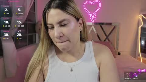 saaya_tay online show from April 2026 03:17:01 AM