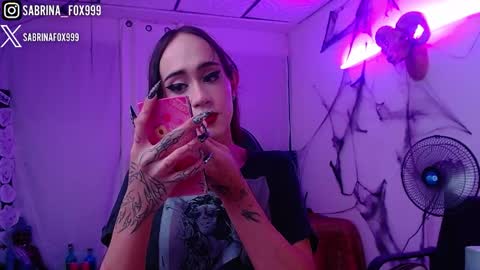 Snapshot of sabriina_fox999 chatting on November 2025 04:01:02 AM sabrina fox online show from November 2025 04:01:02 AM