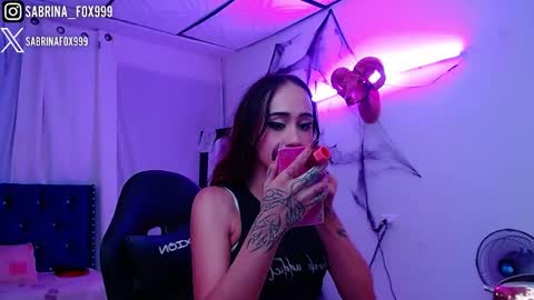 Snapshot of sabriina_fox999 chatting on December 2025 06:07:02 AM sabrina fox online show from December 2025 06:07:02 AM