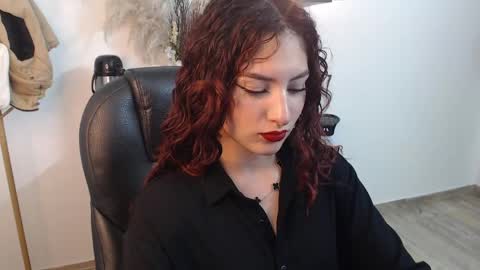 sabriinaa fox online show from April 2026 04:21:02 PM