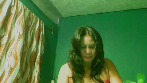 Snapshot of sabrinamae69 chatting on February 2025 06:39:01 PM naden online show from February 2025 06:39:01 PM