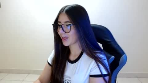 Snapshot of sahaliefox_ chatting on July 2026 09:42:02 PM Sahaliefox online show from July 2026 09:42:02 PM