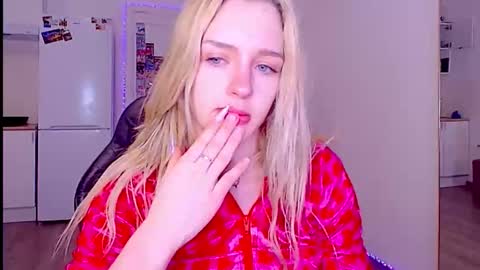 Sofia online show from February 2026 04:13:01 AM