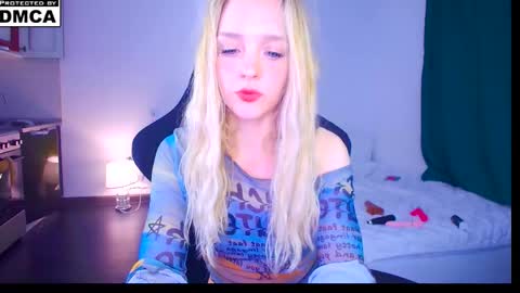 Sofia online show from June 2026 01:51:02 AM