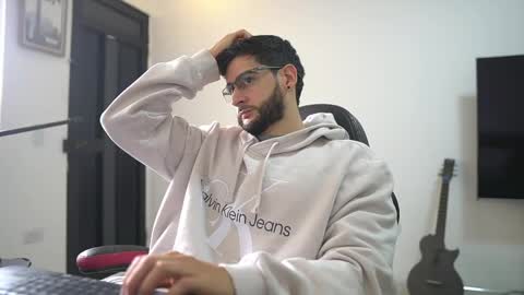 saimon  online show from April 2026 01:47:01 PM