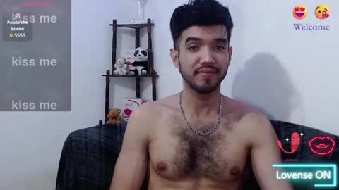 Saint Castle online show from October 2025 01:28:01 AM