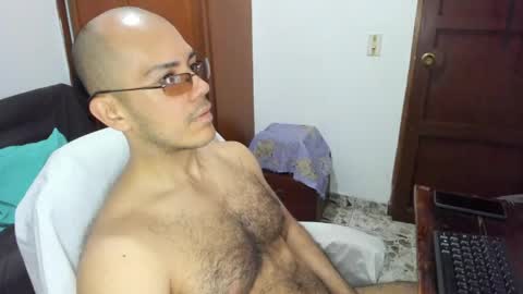 saintedy01 online show from April 2026 02:10:02 PM