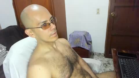saintedy01 online show from May 2026 01:51:01 PM