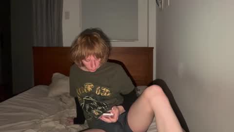 Snapshot of saintfawn chatting on June 2026 02:51:02 PM saintfawn online show from June 2026 02:51:02 PM