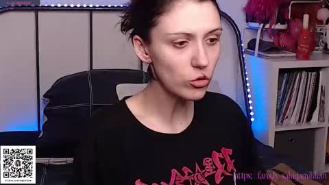 Snapshot of sakigamikan chatting on December 2024 09:20:01 PM Kanra online show from December 2024 09:20:01 PM