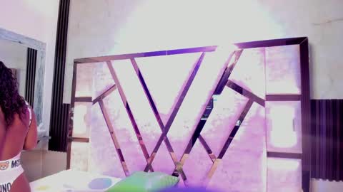 salem_rosee online show from April 2026 02:00:02 AM