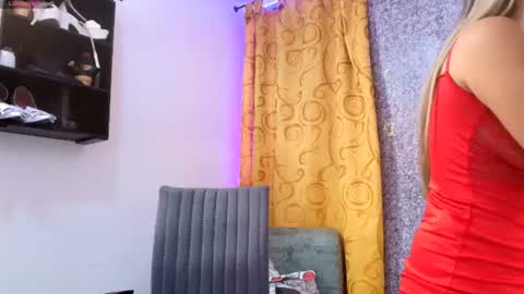 Snapshot of sally_ricci chatting on July 2026 12:40:02 PM sally_ricci online show from July 2026 12:40:02 PM
