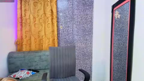 Snapshot of sally_ricci chatting on July 2026 03:32:01 AM sally_ricci online show from July 2026 03:32:01 AM