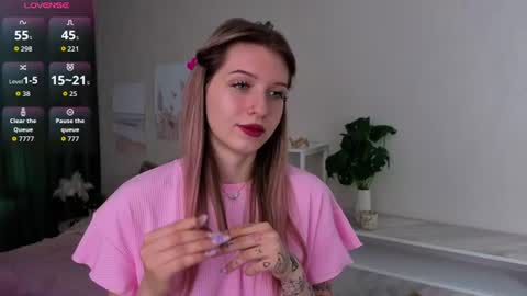Lily online show from July 2026 01:33:01 AM