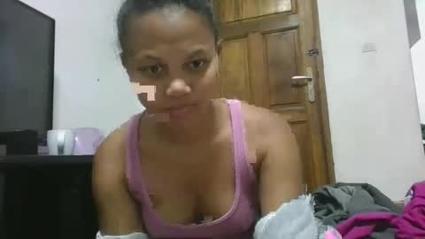 Snapshot of sallywett chatting on June 2026 06:46:02 PM SallyWett online show from June 2026 06:46:02 PM