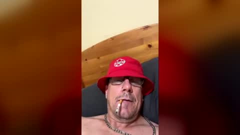 saltydoggy6969 online show from July 2026 07:25:02 AM