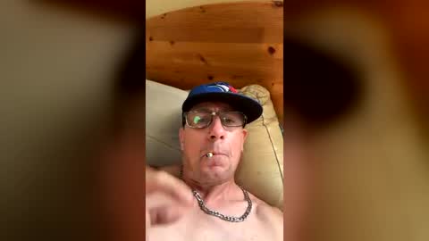 saltydoggy6969 online show from July 2026 02:15:02 AM