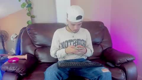 Snapshot of salvattore_muller chatting on July 2026 10:25:02 PM Salvatore online show from July 2026 10:25:02 PM
