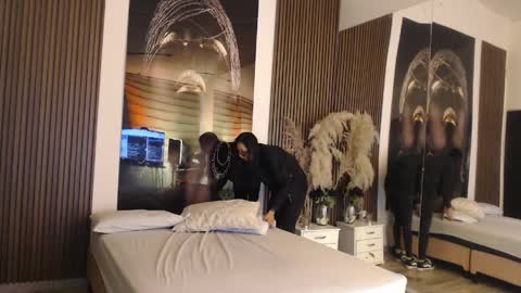 SAM MANSON online show from April 2026 05:54:01 PM