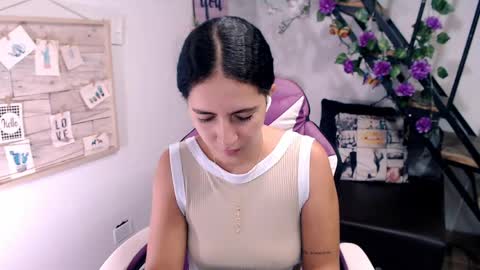 Snapshot of samantha2girl chatting on June 2026 06:08:02 PM samantha online show from June 2026 06:08:02 PM