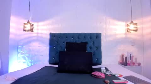 samantha_foxyy online show from July 2026 10:55:01 AM