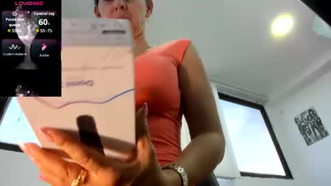 samantha_milfs online show from June 2026 11:20:01 AM