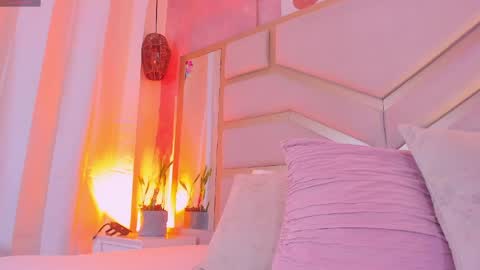  SAMANTHA online show from April 2026 09:59:02 PM