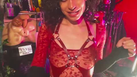 Samantha SayTen online show from November 2025 02:11:02 AM