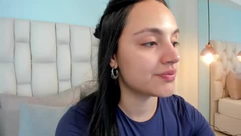 Samara Star  online show from May 2026 07:18:01 PM
