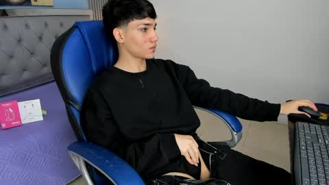 Sam online show from April 2026 12:45:02 PM