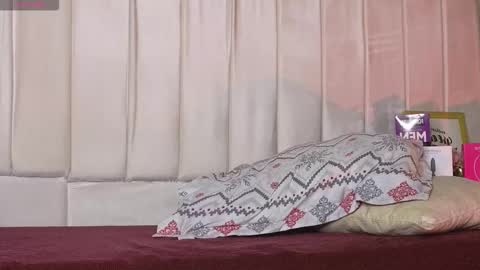 Samir online show from December 2025 12:45:01 PM