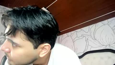Snapshot of samir_bear chatting on June 2026 12:57:02 PM Samir online show from June 2026 12:57:02 PM