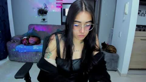 SARA online show from May 2026 04:09:02 AM