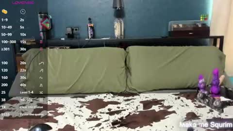 sammie_ray1 online show from June 2026 04:28:01 PM