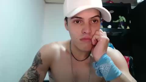 Snapshot of sammytop22 chatting on October 2025 01:28:01 AM sammy model independiente online show from October 2025 01:28:01 AM