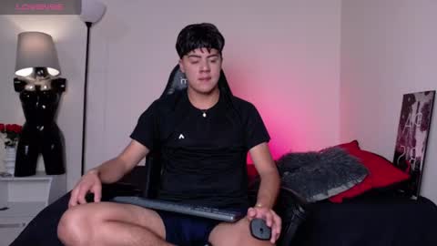 samuel_dark online show from July 2026 07:19:02 PM