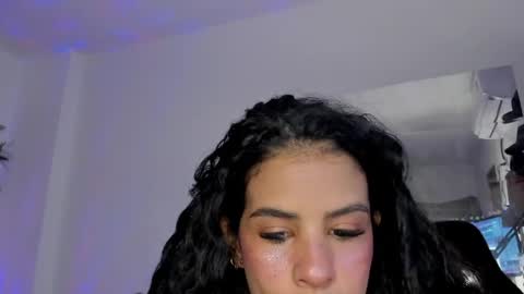 SamyHolbrook online show from April 2026 01:17:02 PM