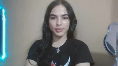 Snapshot of samys_world chatting on February 2025 01:56:01 AM Samy Montoya online show from February 2025 01:56:01 AM