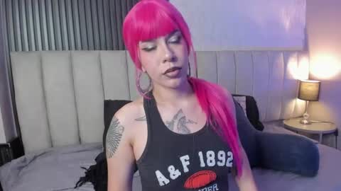 Snapshot of samysharky_ chatting on June 2026 01:28:02 AM Samy S online show from June 2026 01:28:02 AM