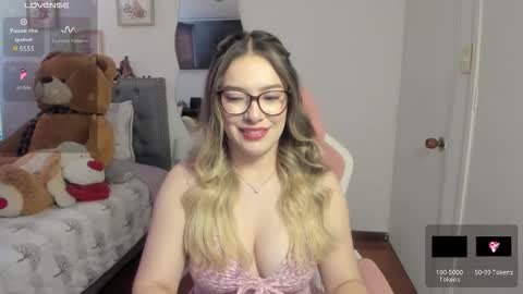 Samanta online show from March 2026 12:44:01 PM