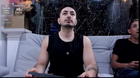 sander6927 online show from March 2026 01:28:02 PM