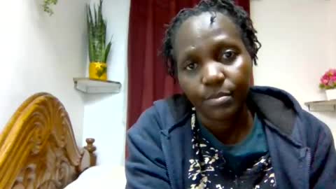Snapshot of sandra_milly chatting on June 2026 08:17:01 PM sandra online show from June 2026 08:17:01 PM