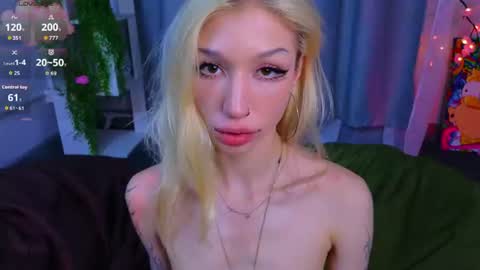 Snapshot of sandragriff chatting on June 2026 10:31:02 AM Sally online show from June 2026 10:31:02 AM