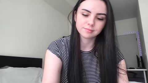 Sandra online show from March 2025 09:03:02 PM