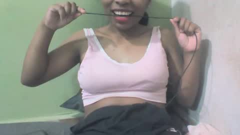 sandy735579 online show from March 2026 06:57:01 PM