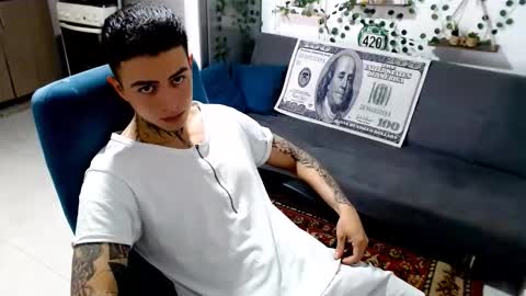 Snapshot of santi_ss chatting on February 2026 02:31:02 PM santi_ss online show from February 2026 02:31:02 PM