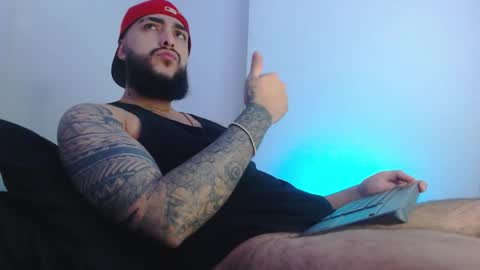 Santiago Hincapiie online show from March 2026 11:20:02 PM