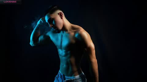 Santiago Seans online show from April 2026 02:07:01 PM