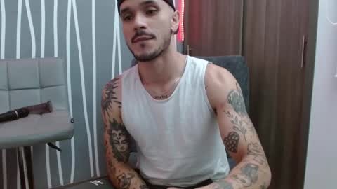 Santy Torres online show from February 2026 04:12:02 AM